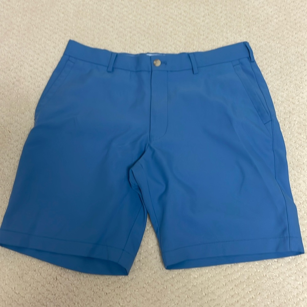 Peter Millar Golf Shorts 32
